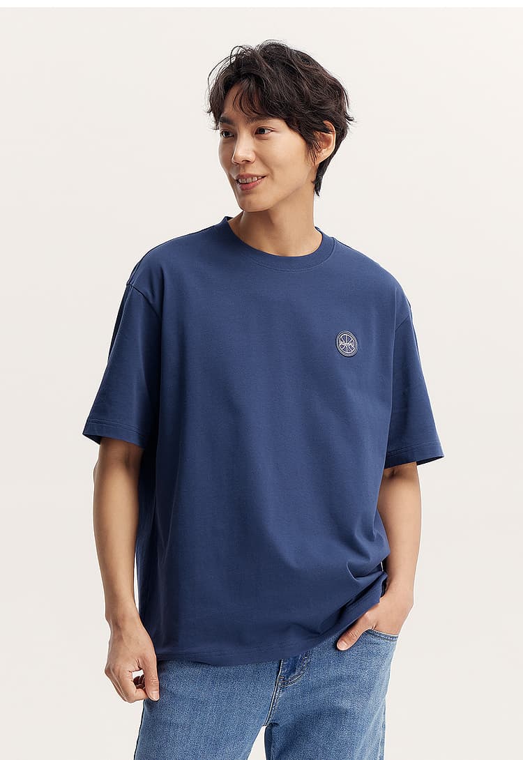 40 代 ファッション メンズ 都会的バスケットモチーフ ゆったりTシャツ