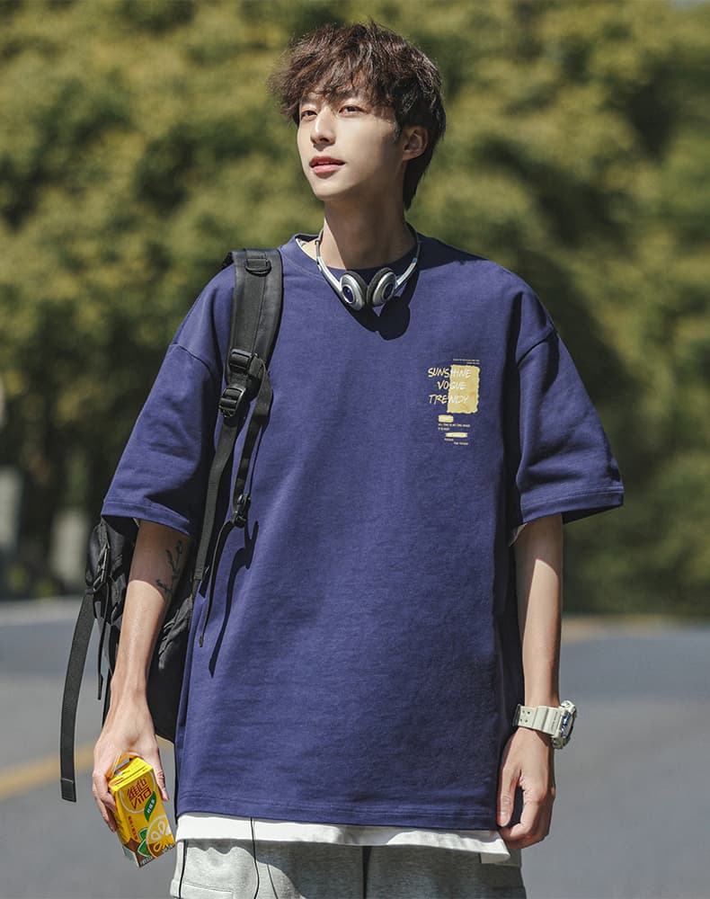 40 代 ファッション メンズ 洗練された休日のゆったりTシャツ