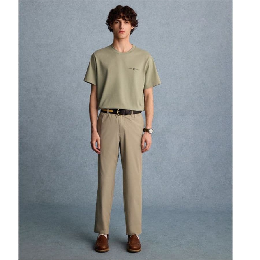 40 代 ファッション メンズ 上質シルエット ストレートパンツ