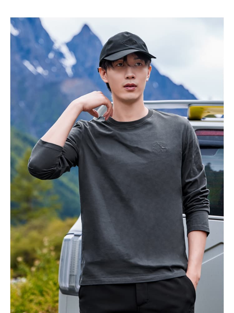 40 代 ファッション メンズ 大人の余裕 ワンポイント長袖Tシャツ